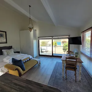 Leehaven Bed & Breakfast